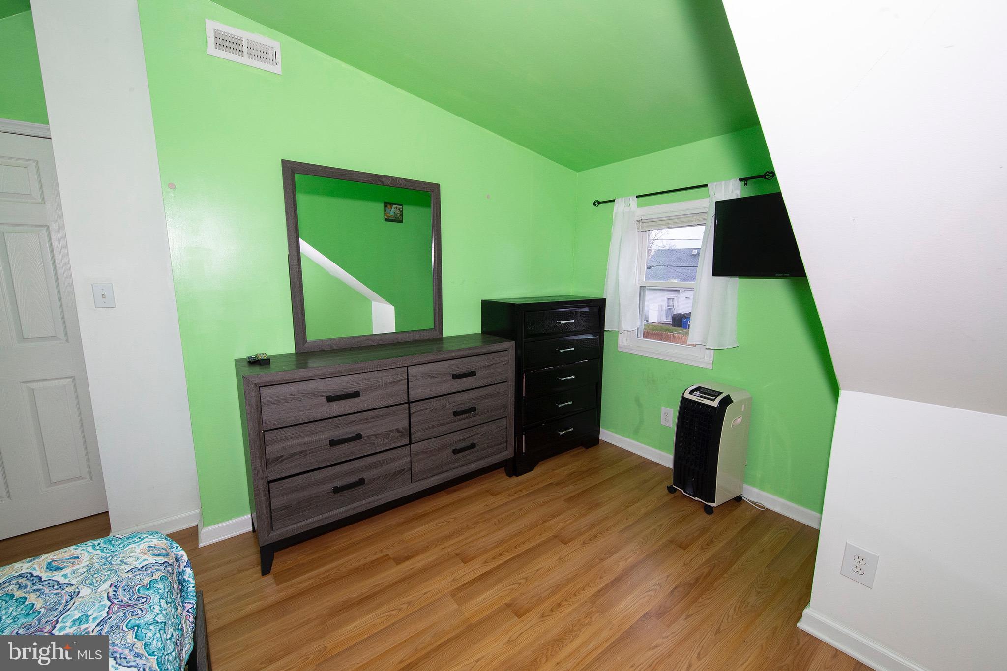 19 Terrace Road Essex, MD 21221 - Photo 26 of 34