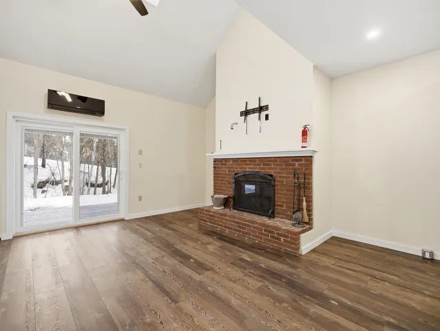 $250,000 | 76 Davis Road, Unit M6, Plymouth, NH 03264