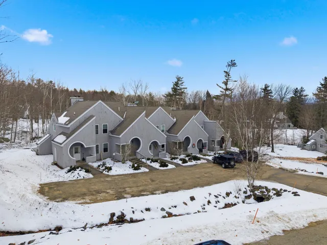 $250,000 | 76 Davis Road, Unit M6, Plymouth, NH 03264