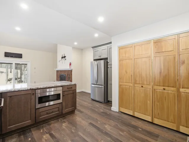 $250,000 | 76 Davis Road, Unit M6, Plymouth, NH 03264