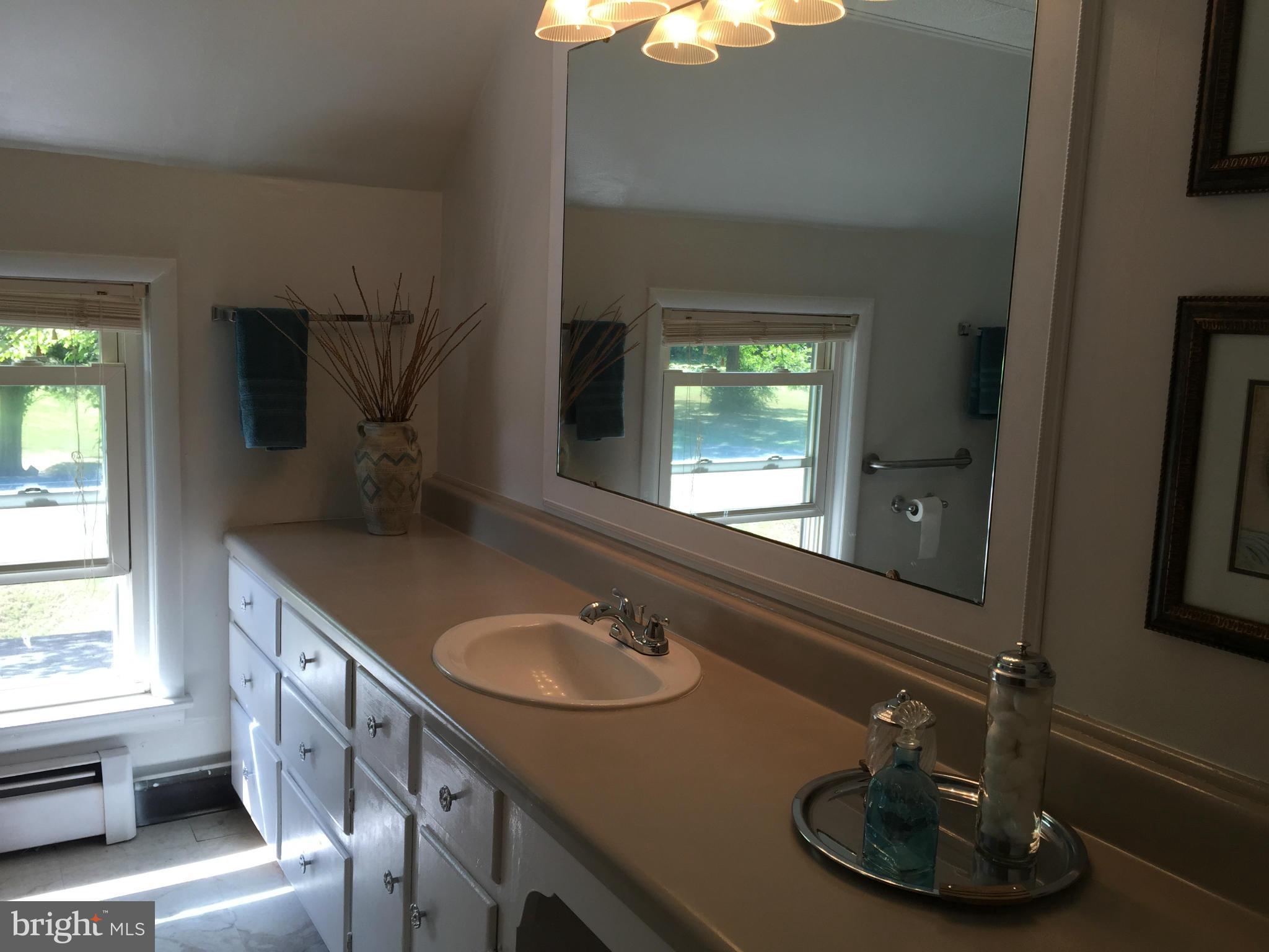 1216 Hudson Road Cambridge, MD 21613 - Photo 21 of 27 Bath