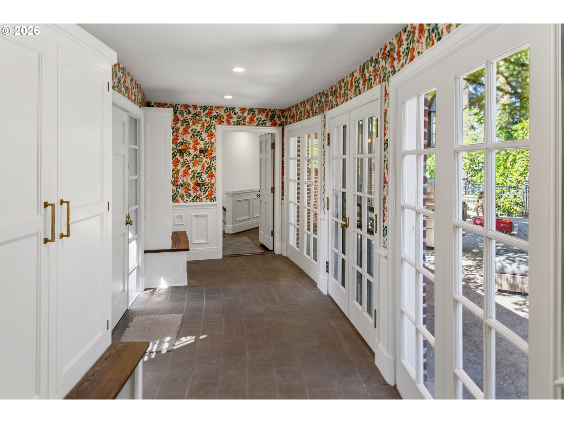 11522 South Riverwood Road Portland, OR 97219 - Photo 22 of 48 Gallery Image 22