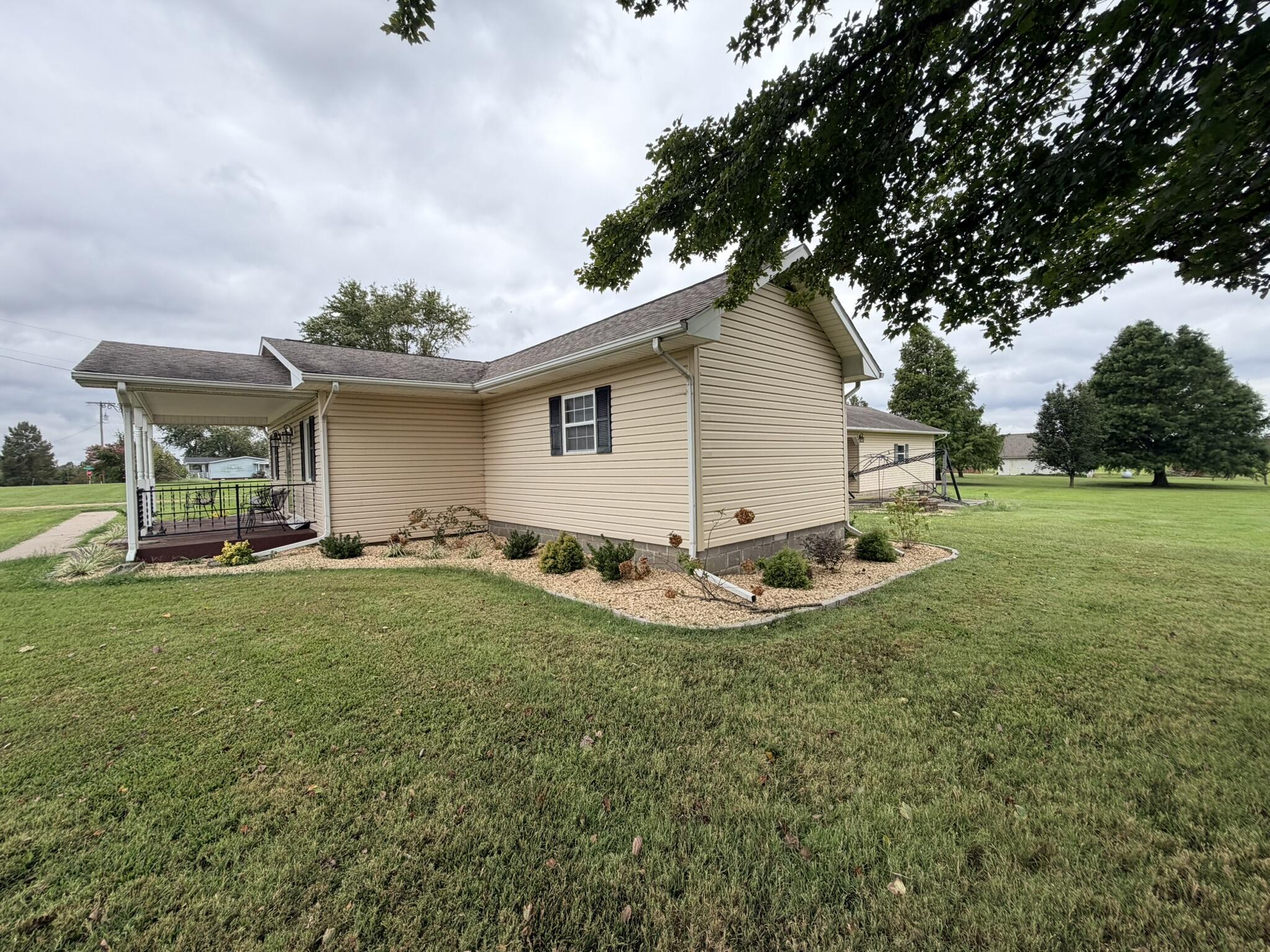 775 Meridian Road Hickory, KY 42051 - Photo 3 of 26 IMG_8761