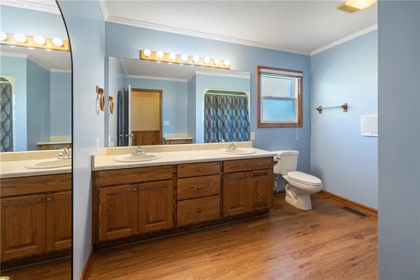 $789,900 | 108 Cranes Crossing Drive, West Union, SC 29696