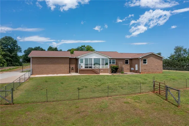 $840,000 | 108 Cranes Crossing Drive, West Union, SC 29696