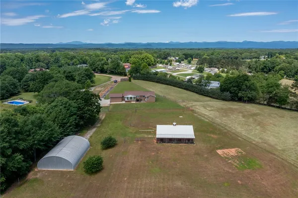 $789,900 | 108 Cranes Crossing Drive, West Union, SC 29696