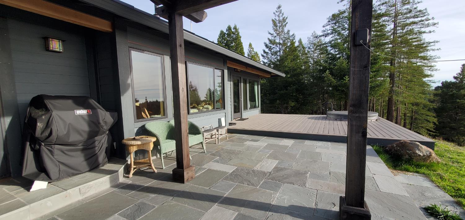 34478 Iversen Road Gualala, CA 95445 - Photo 1 of 43