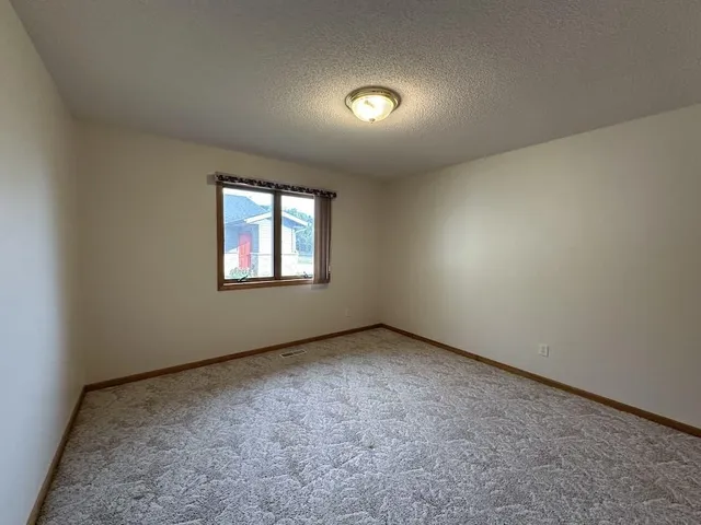 $249,000 | 421 South Street, Paynesville, MN 56362