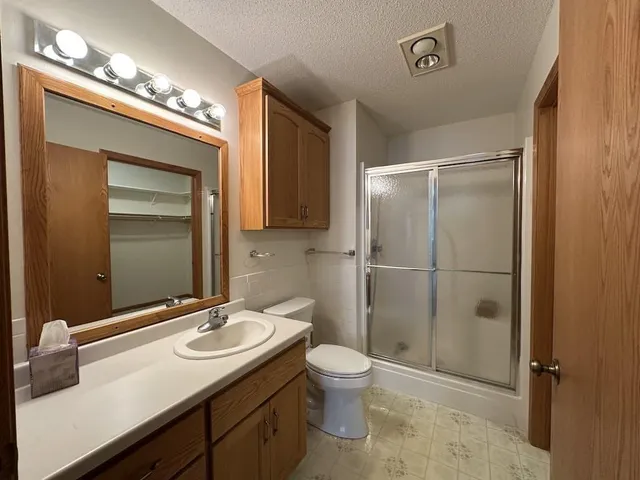 $249,000 | 421 South Street, Paynesville, MN 56362