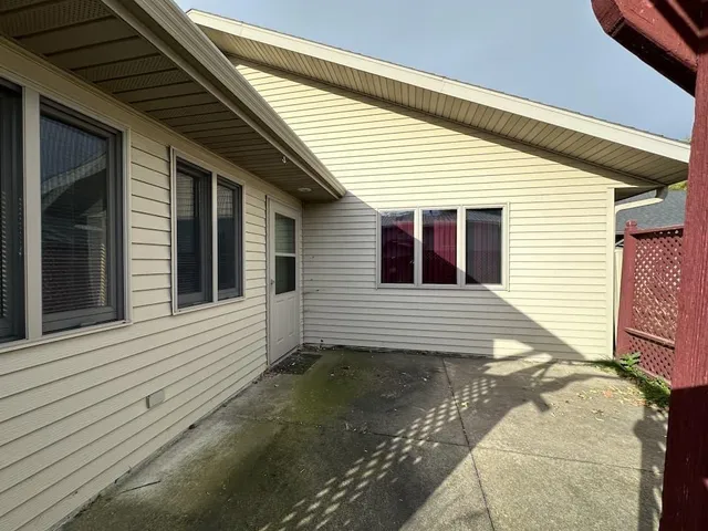 $249,000 | 421 South Street, Paynesville, MN 56362