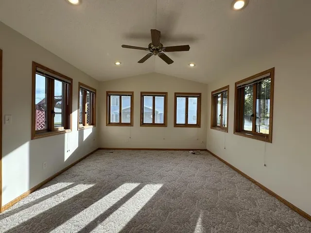 $249,000 | 421 South Street, Paynesville, MN 56362