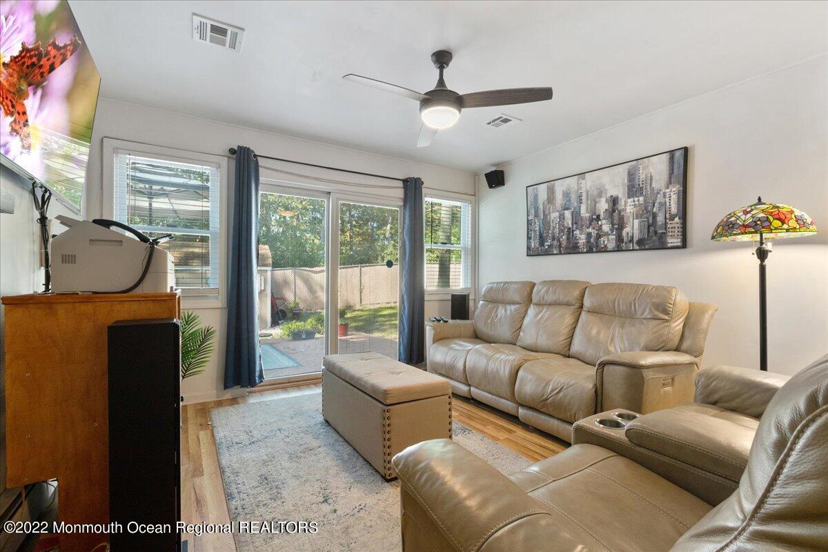 25 Wrangle Brook Road Toms River, NJ 08755 - Photo 18 of 21 25 Wrangle Brook Rd_18