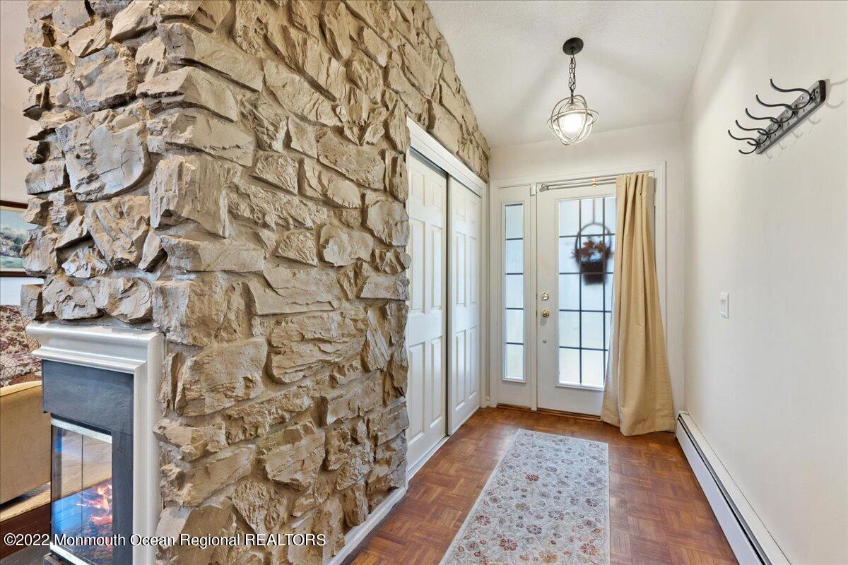 25 Wrangle Brook Road Toms River, NJ 08755 - Photo 4 of 21 25 Wrangle Brook Rd_4