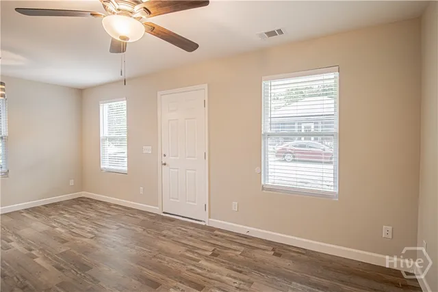 $1,800 | 22 Nelson Street, Savannah, GA 31415