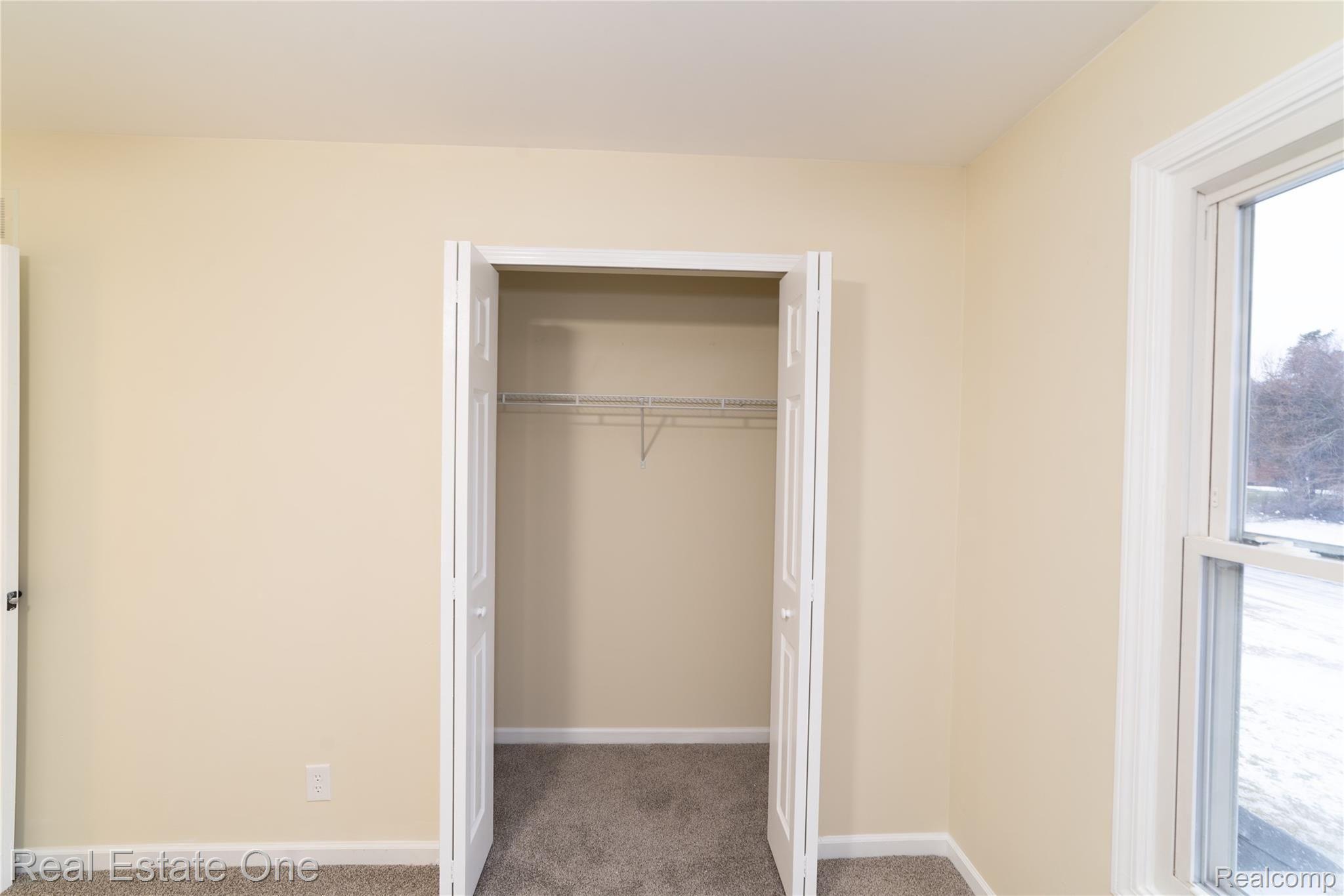 3337 Landview Drive Rochester, MI 48306 - Photo 47 of 64 Landview-53.jpg