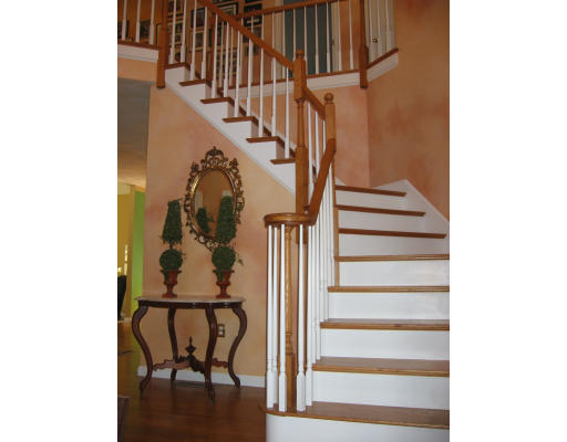 30 Battle Flagg Road Bedford, MA 01730 - Photo 2 of 9 a view of entryway