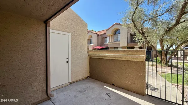 $280,000 | 1905 East University Drive, Unit 124, Tempe, AZ 85288