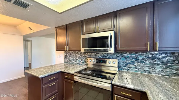 $280,000 | 1905 East University Drive, Unit 124, Tempe, AZ 85288
