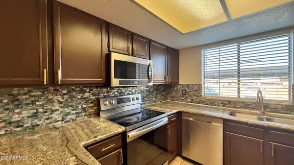 $280,000 | 1905 East University Drive, Unit 124, Tempe, AZ 85288