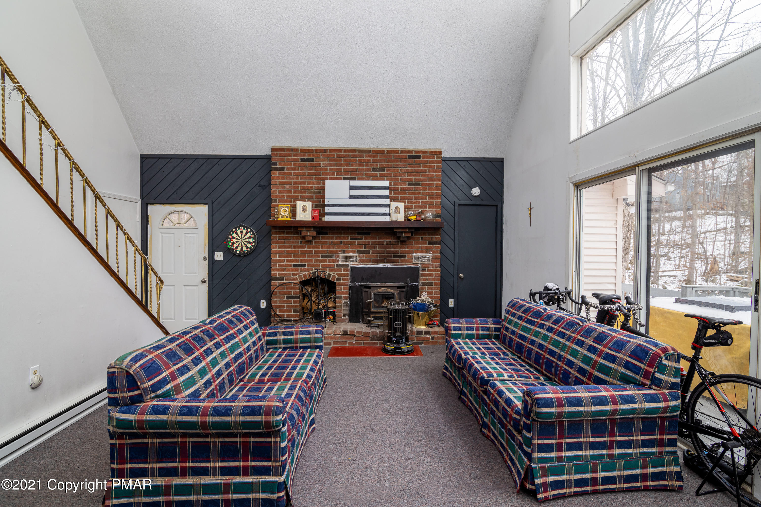 6064 Decker Road Bushkill, PA 18324 - Photo 3 of 38 RBPH8405