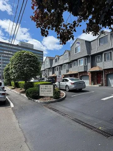 $530,000 | 44 Pleasant Street, Unit 776F18CCB, Stamford, CT 06901
