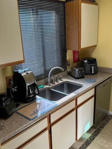 $530,000 | 44 Pleasant Street, Unit 776F18CCB, Stamford, CT 06901