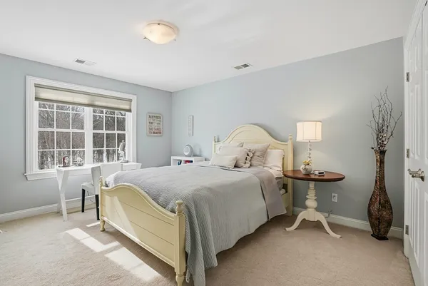 $870,000 | 2 Trevor Lane, Unit 2, Hopkinton, MA 01748