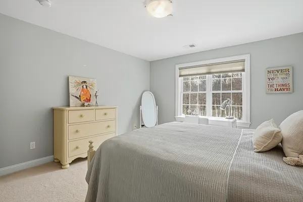 $870,000 | 2 Trevor Lane, Unit 2, Hopkinton, MA 01748