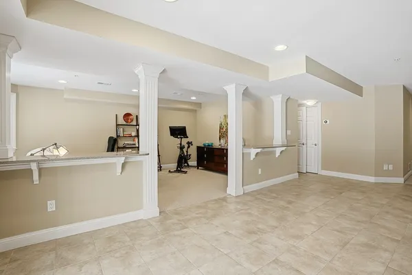 $870,000 | 2 Trevor Lane, Unit 2, Hopkinton, MA 01748