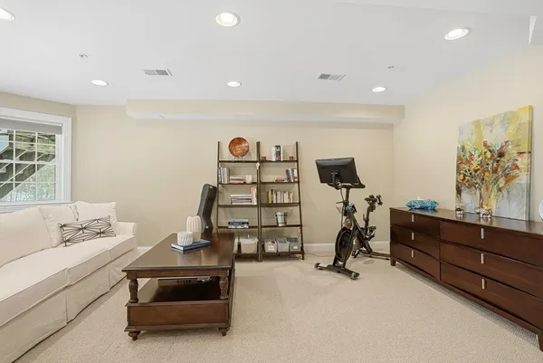 $870,000 | 2 Trevor Lane, Unit 2, Hopkinton, MA 01748