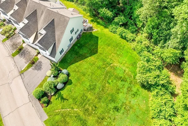$870,000 | 2 Trevor Lane, Unit 2, Hopkinton, MA 01748