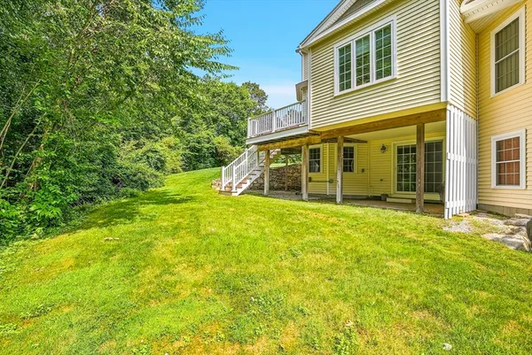 $870,000 | 2 Trevor Lane, Unit 2, Hopkinton, MA 01748