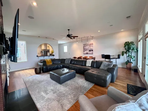 $1,295,000 | 481 Tennessee Street, Memphis, TN 38103