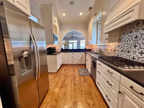 $1,295,000 | 481 Tennessee Street, Memphis, TN 38103