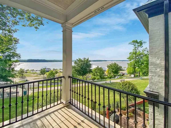 $1,295,000 | 481 Tennessee Street, Memphis, TN 38103