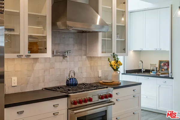$10,000,000 | 29 27th Avenue, Venice, CA 90291
