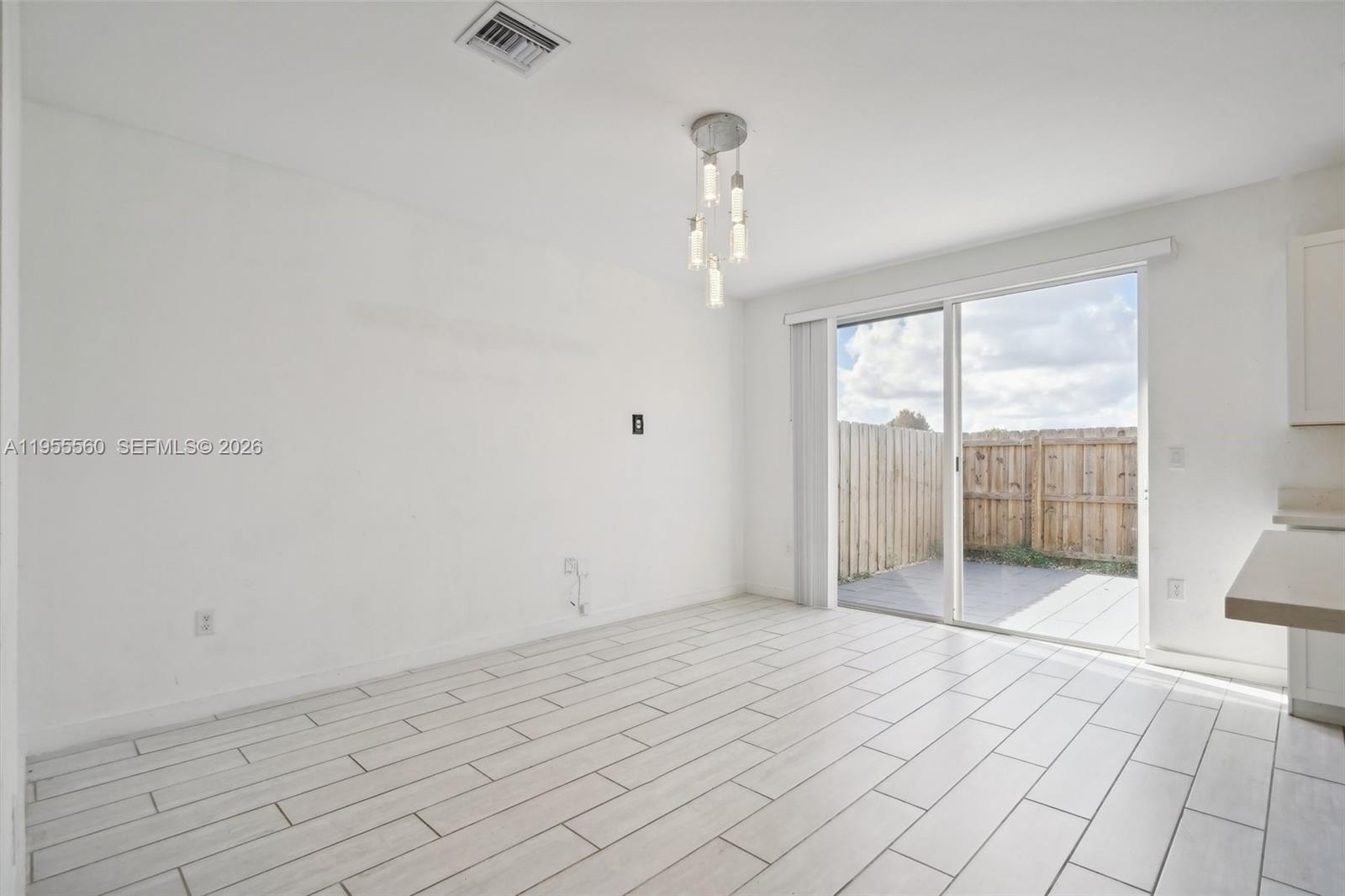 1006 Southeast 23rd Avenue Homestead, FL 33035 - Photo 4 of 55