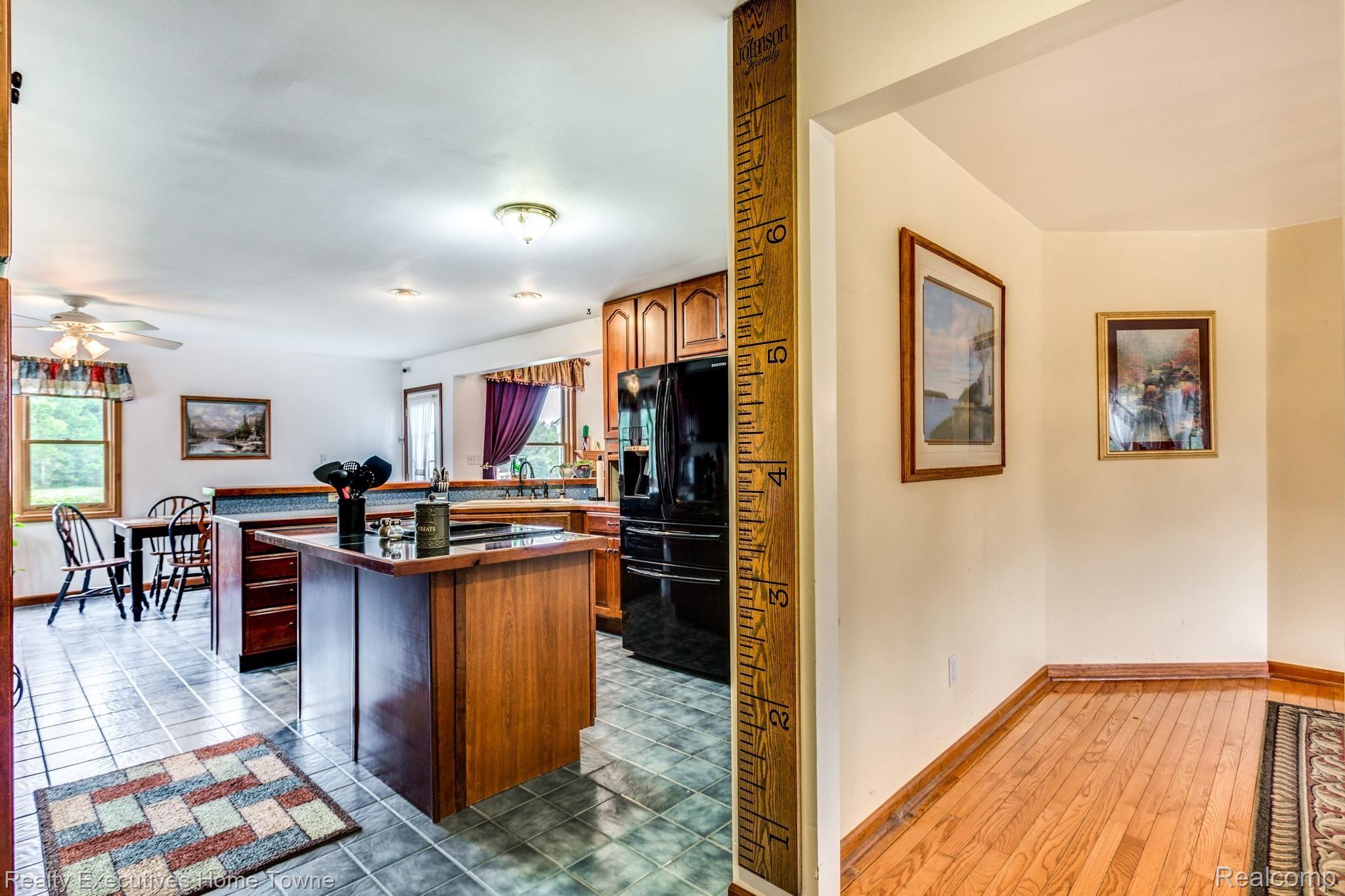 301 Pine Ridge Road St. Clair, MI 48079 - Photo 39 of 72 301 Pine Ridge Rd-38.JPG