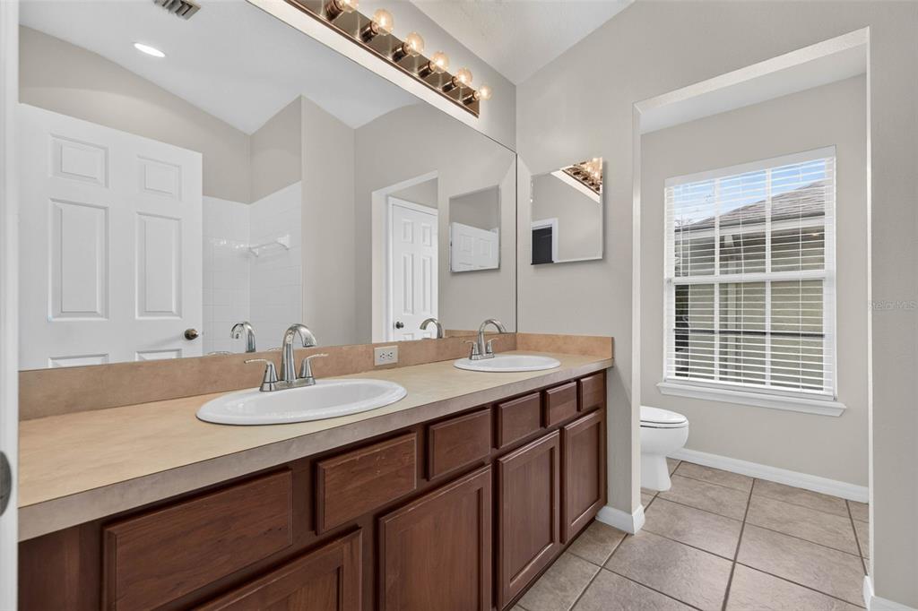 27747 Pleasure Ride Loop Wesley Chapel, FL 33544 - Photo 14 of 23