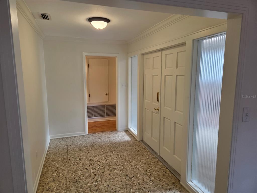2901 Southwest 4 Court Gainesville, FL 32601 - Photo 23 of 58 a view of hallway with natural light