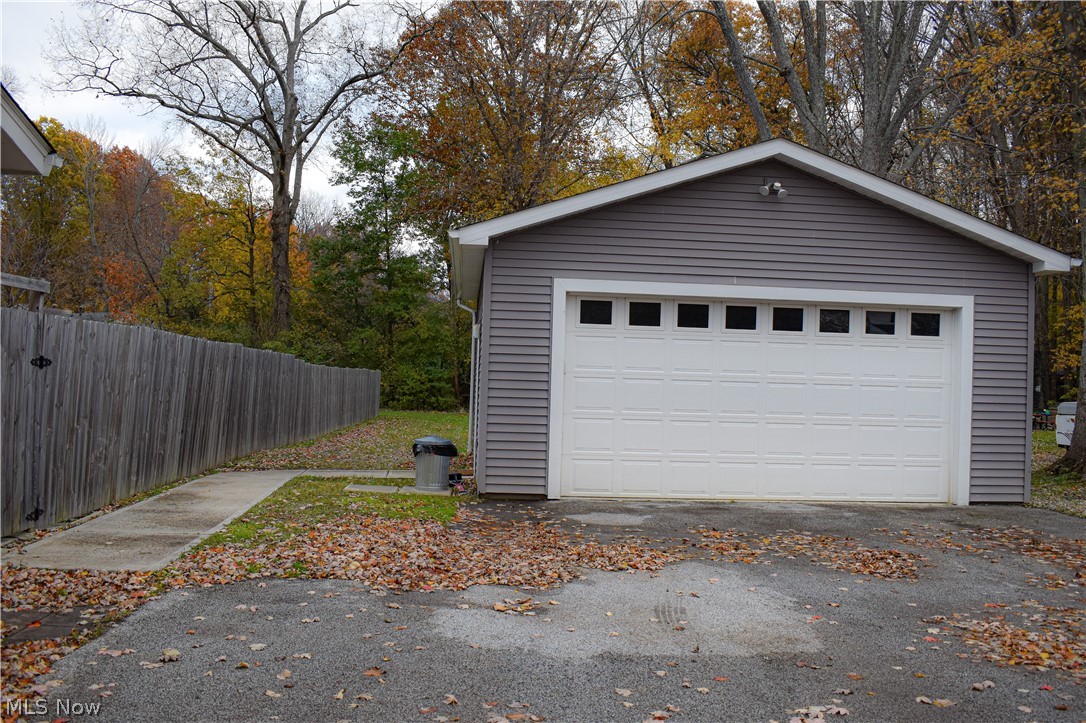 375 Fairgrounds Road Painesville, OH 44077 - Photo 3 of 23