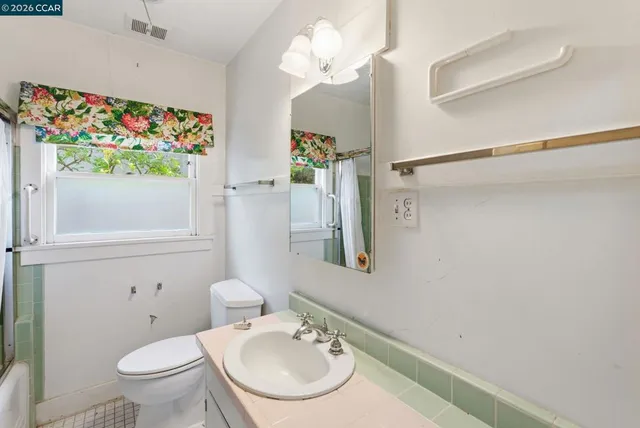 $995,900 | 549-549 Santa Barbara Road, Berkeley, CA 94707