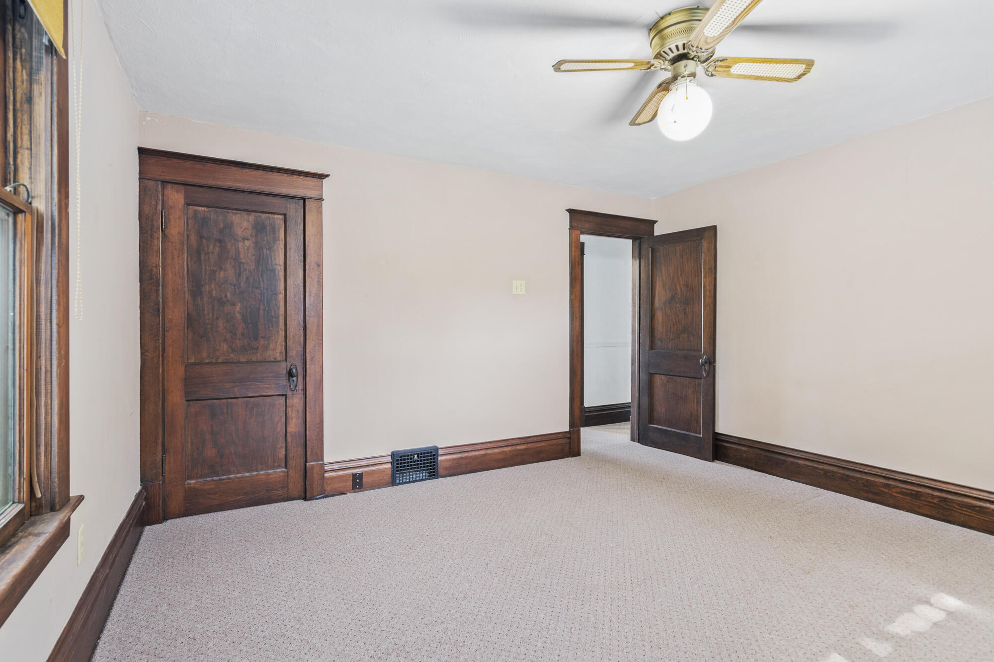 623 Lugers Road Holland, MI 49423 - Photo 32 of 39 623 Luger-35