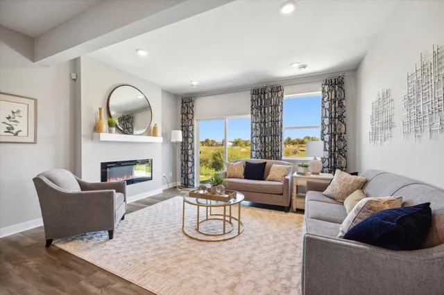 $499,990 | 329 Sunflower Circle, Waconia, MN 55387