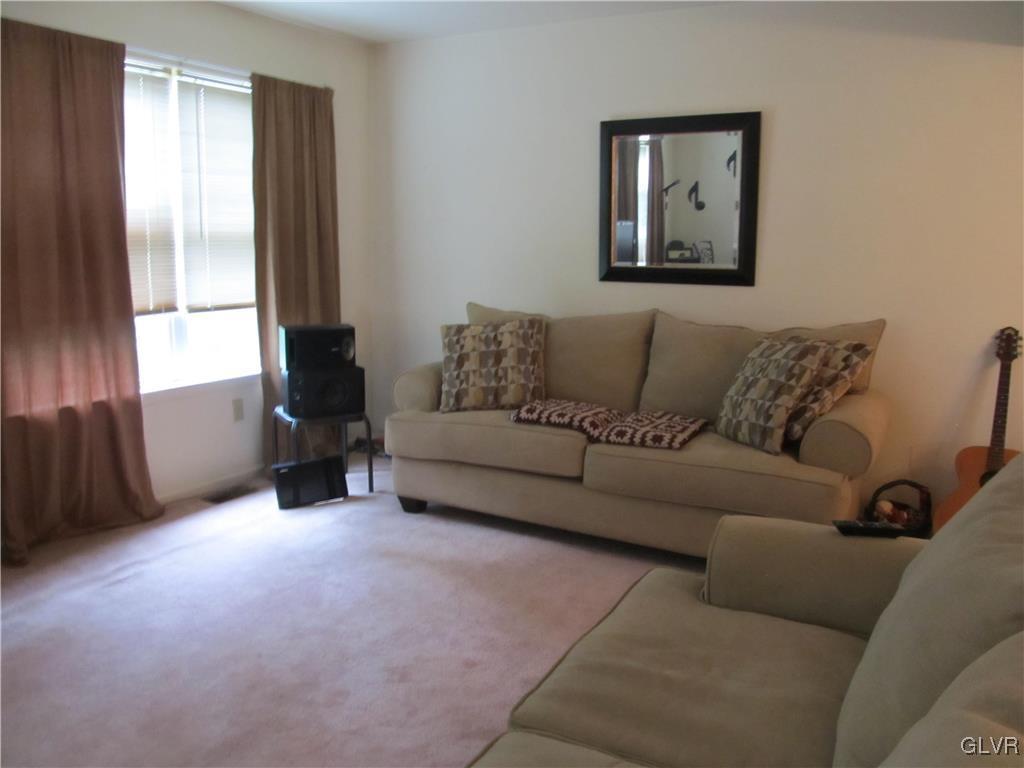 316 Mickley Road Whitehall, PA 18052 - Photo 4 of 11 Gallery Image 4