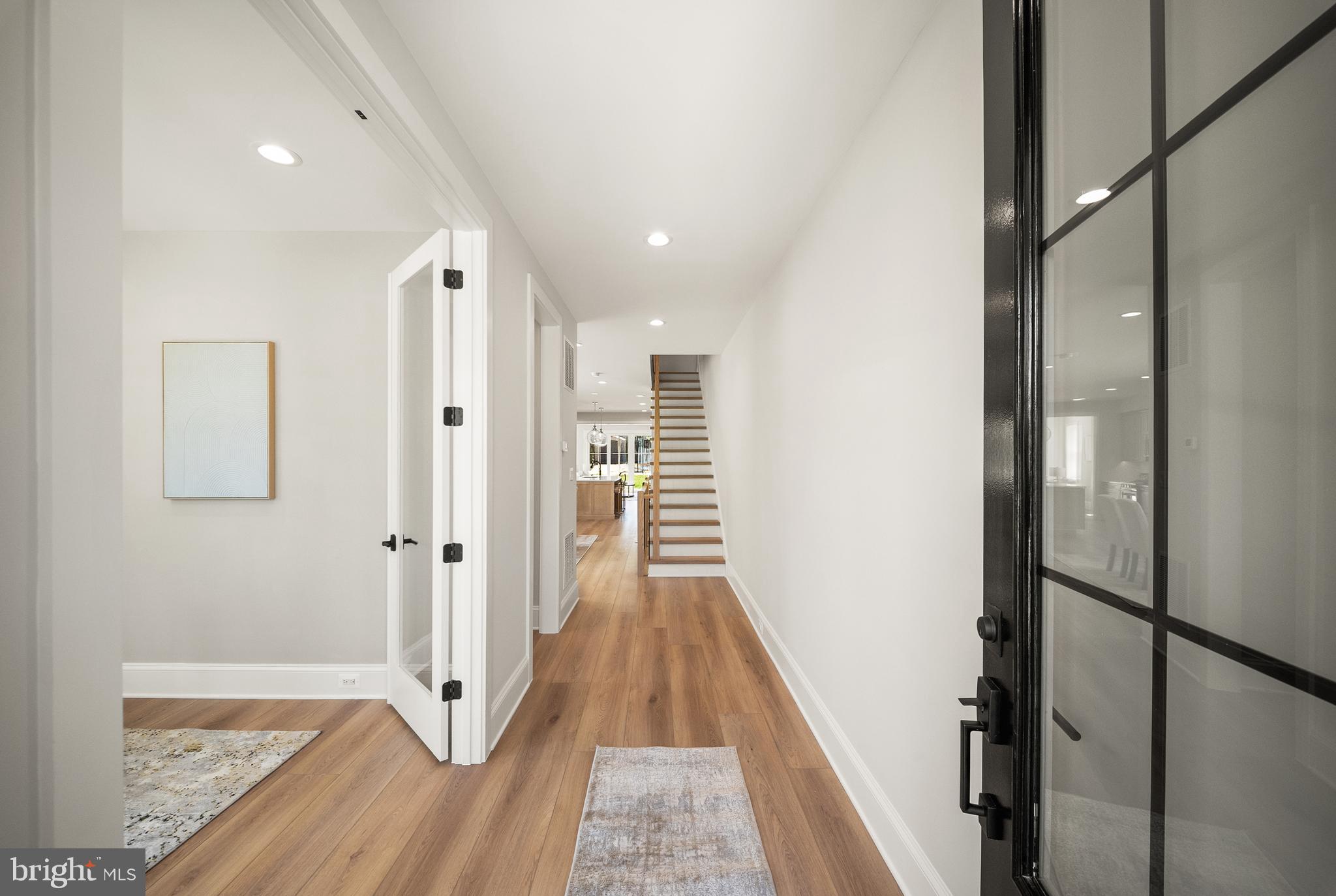 31 East Reed Avenue Alexandria, VA 22305 - Photo 6 of 71