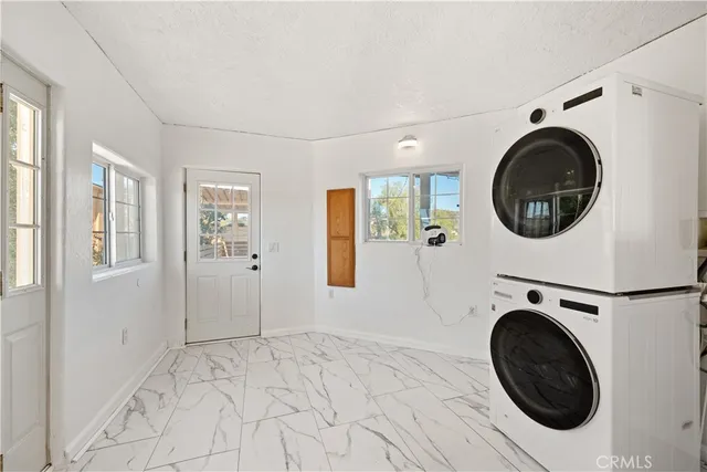 $1,888,000 | 330 East Ormonde Road, Arroyo Grande, CA 93420