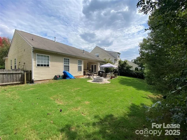 $2,500 | 3234 Queensland Court, Fort Mill, SC 29707