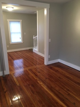 61 Clantoy Street Springfield, MA 01104 - Photo 4 of 18 Gallery Image 4