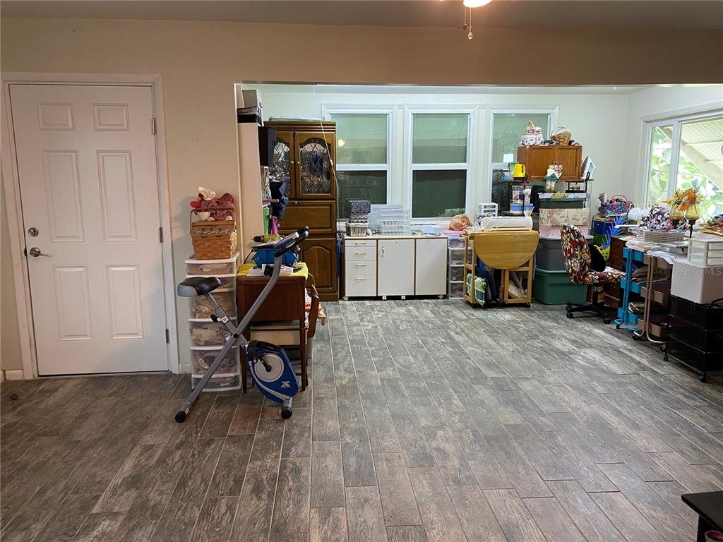 1903 Hunter Road Okeechobee, FL 34974 - Photo 9 of 15 Gallery Image 9